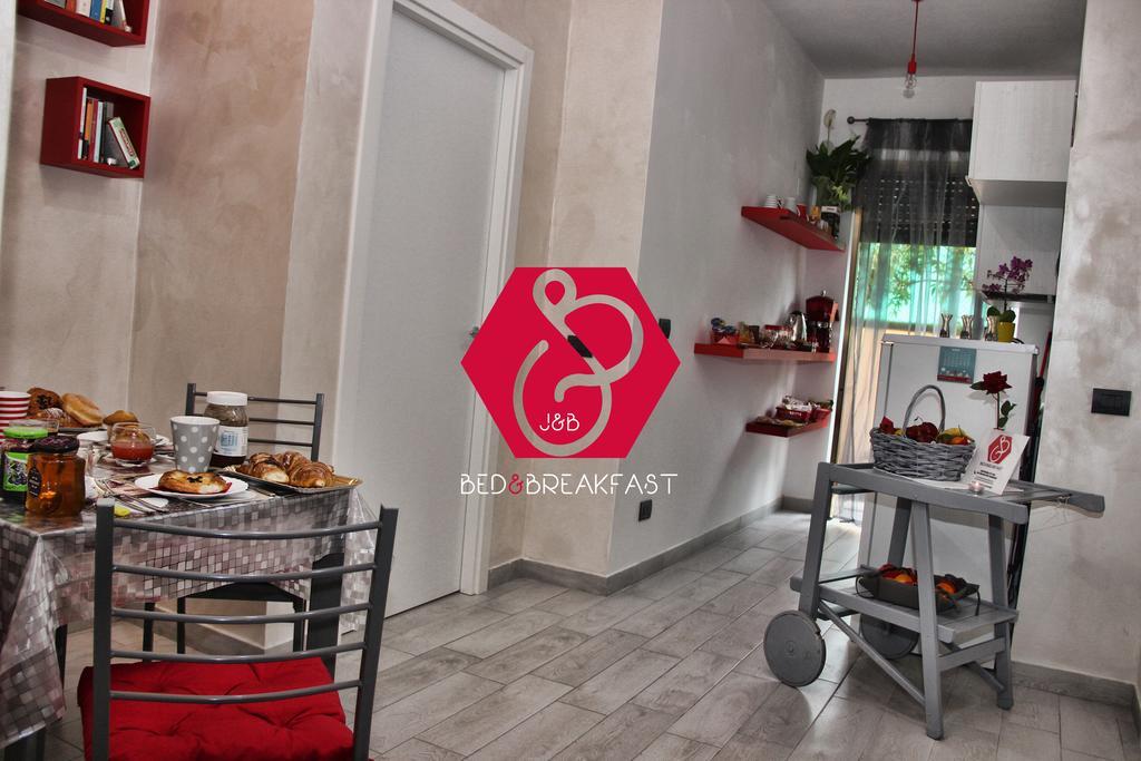 B&B J&B Rome Exterior photo