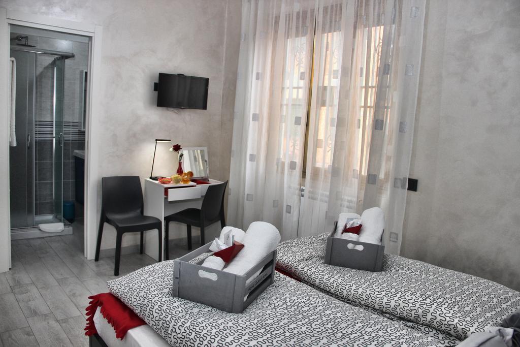 B&B J&B Rome Exterior photo